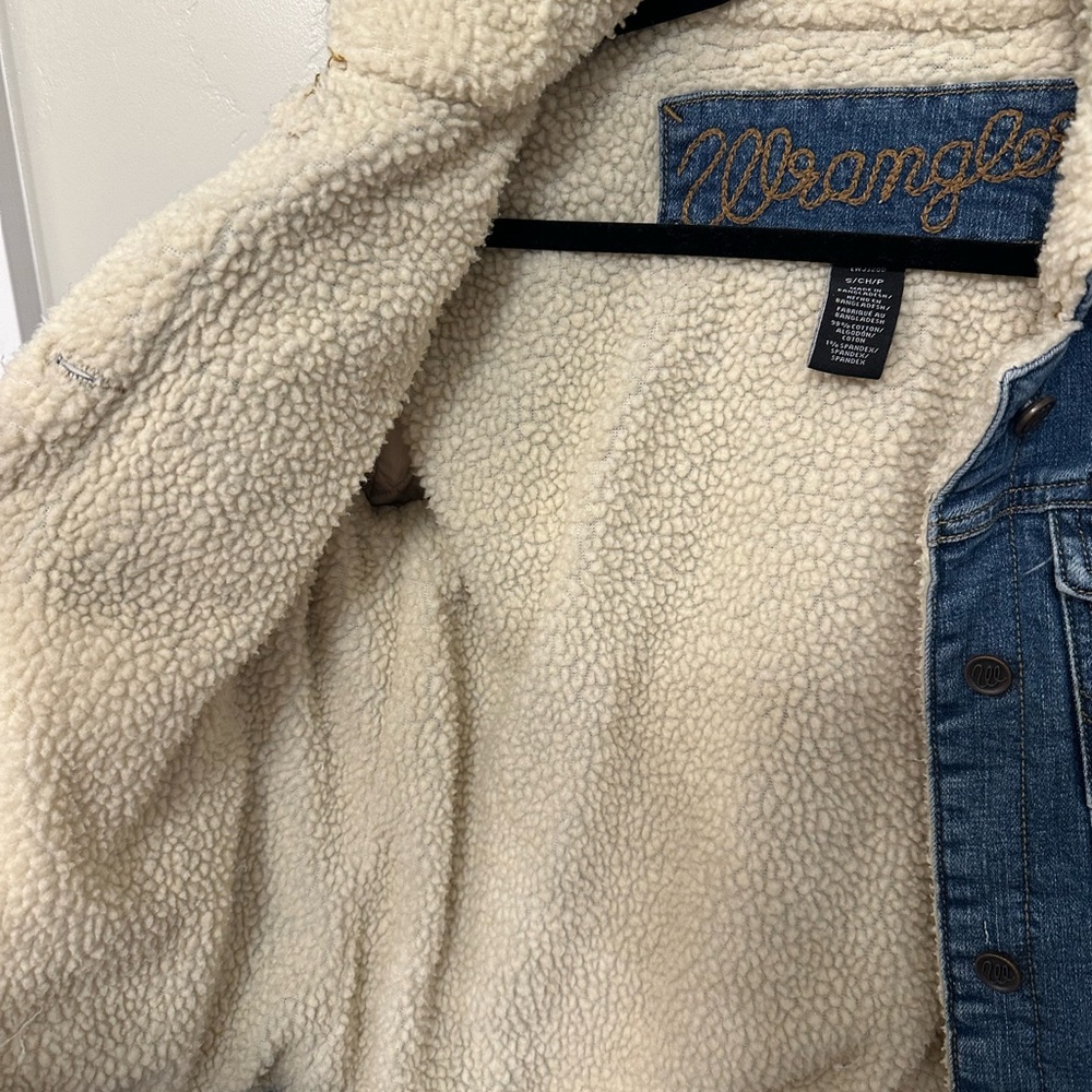 Wrangler Sherpa Denim Jacket - Picture 4 of 5